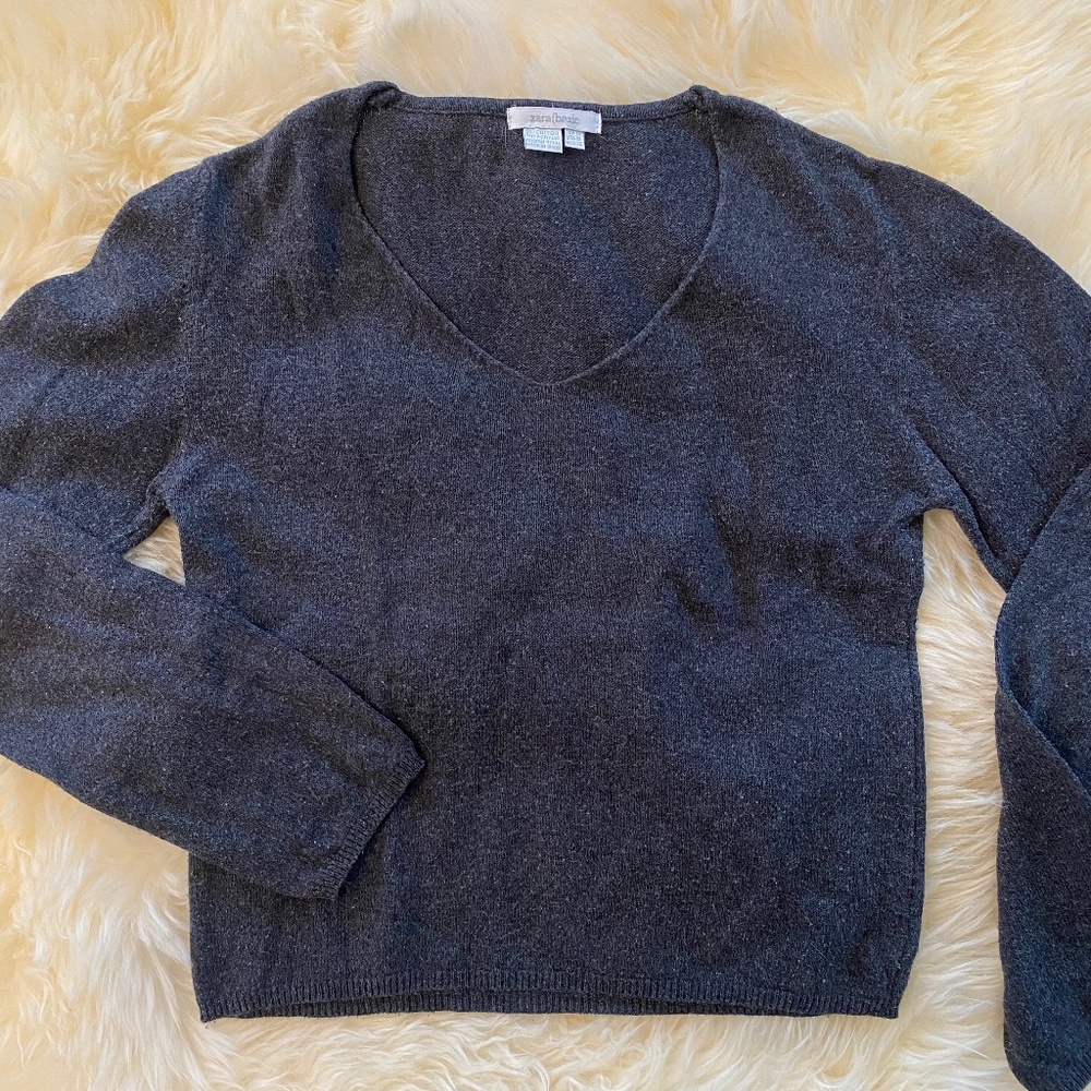 Zara Basic Black V-Neck Lightweight Sweater